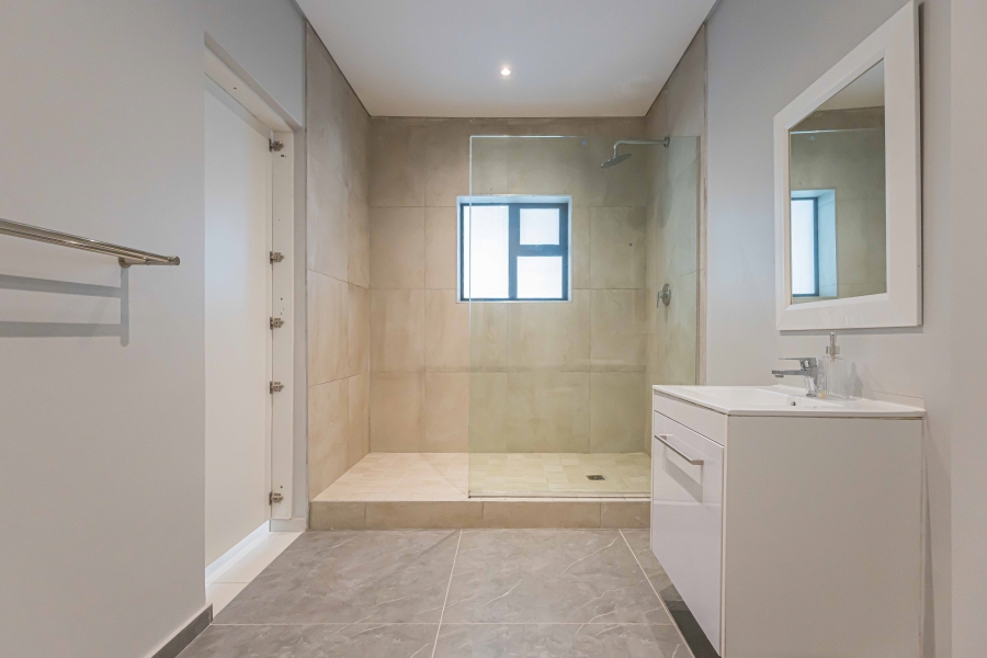 To Let 3 Bedroom Property for Rent in Camps Bay Western Cape